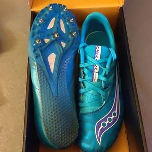 Saukony spitfire track spikes